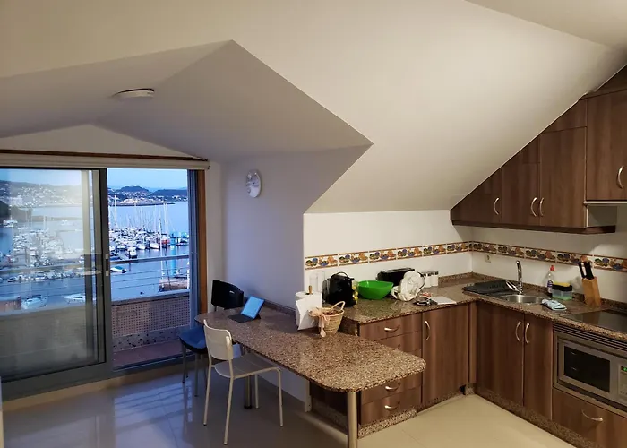 Διαμέρισμα Atico Con Terrazas Y Vistas Al Mar